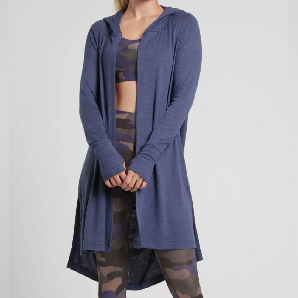 Athleta Harmony Wrap in Swept Away, Size M